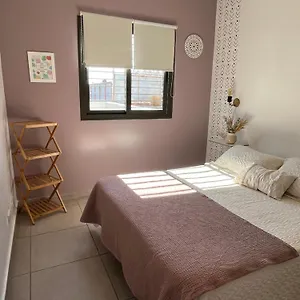 Apartamento Pellegrini !! Estupendos Departamentos Con Cochera Privada Cercanos A Parque Gral San Martin, Mendoza